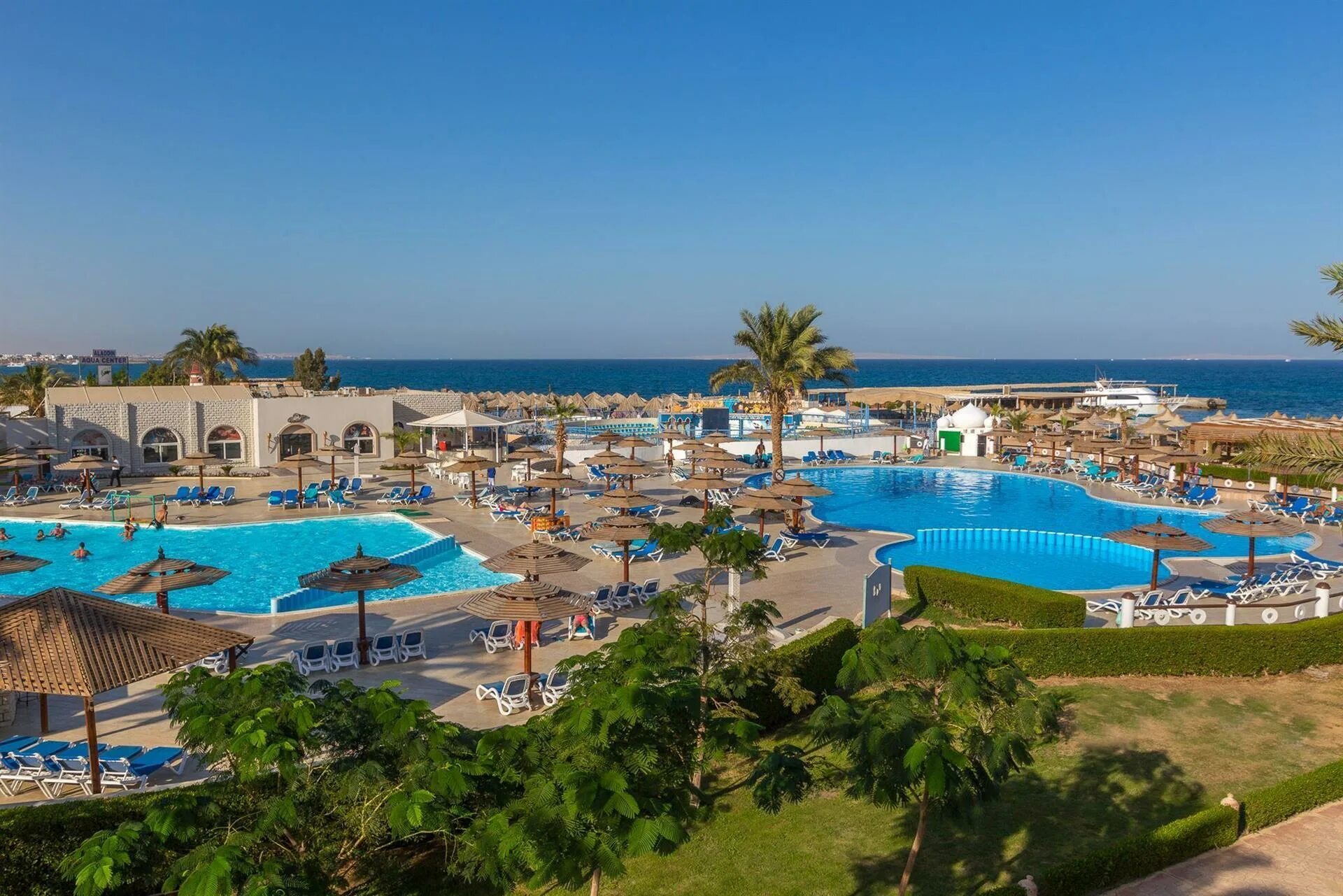 Aladdin resort hurghada 4. Алладин Бич Резорт отель Хургада 4. Отель Aladdin Beach Resort 4 Хургада. Аладдин отель Египет Хургада. Египет отель алладин 4 Хургада.