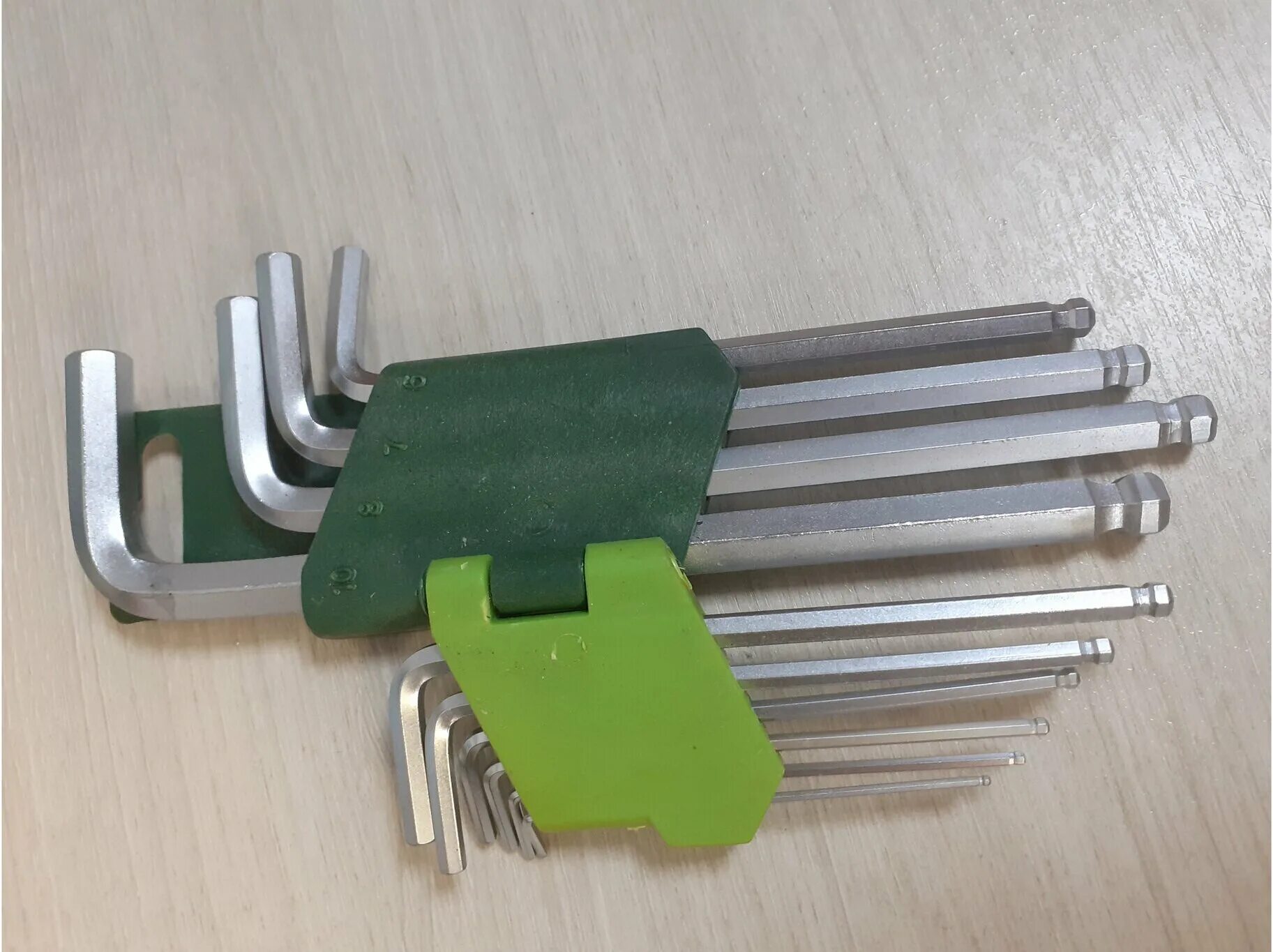 дело техники шестигранные с шаром 562101. ) "дело техники" 1,5-10мм с шарниром (562101). набор шестигранников (10 предм. 380002 дело техники. с шаром 10 шт.