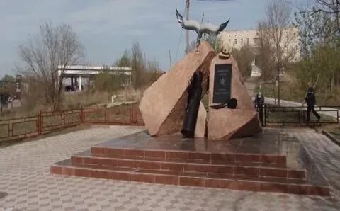 Памятники темиртау