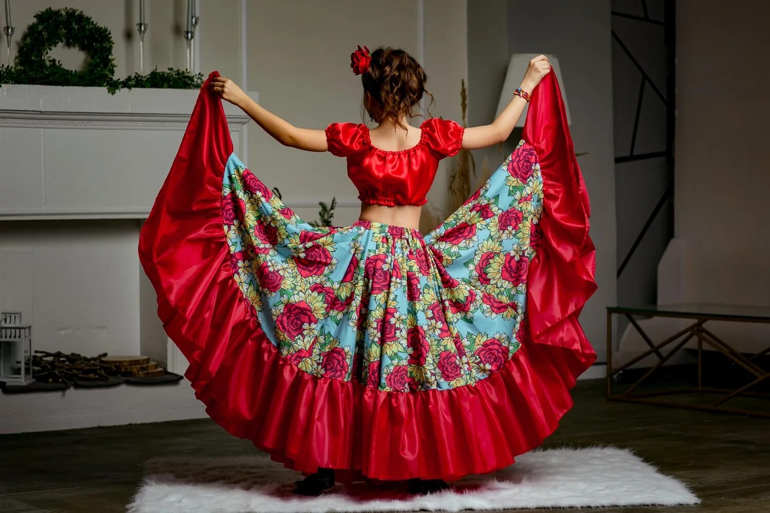 Цыганская юбка. Цыганский костюм. Цыганское платье. Цыганские костюмы для танцев.