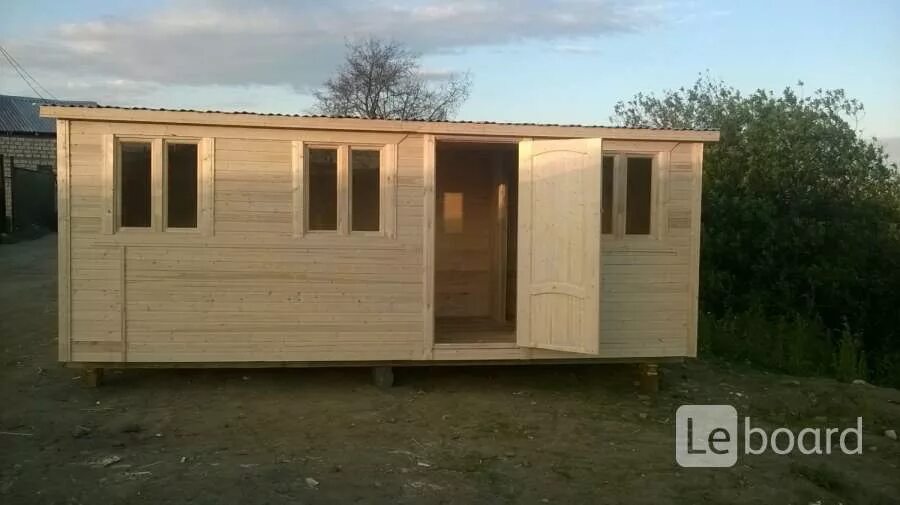 Бытовка приморский край. Бытовки для дачи. бытовка деревянная. бытовка 3х2. деревянный вагончик для дачи.