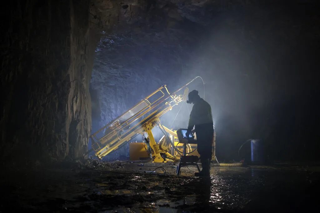 Under mining