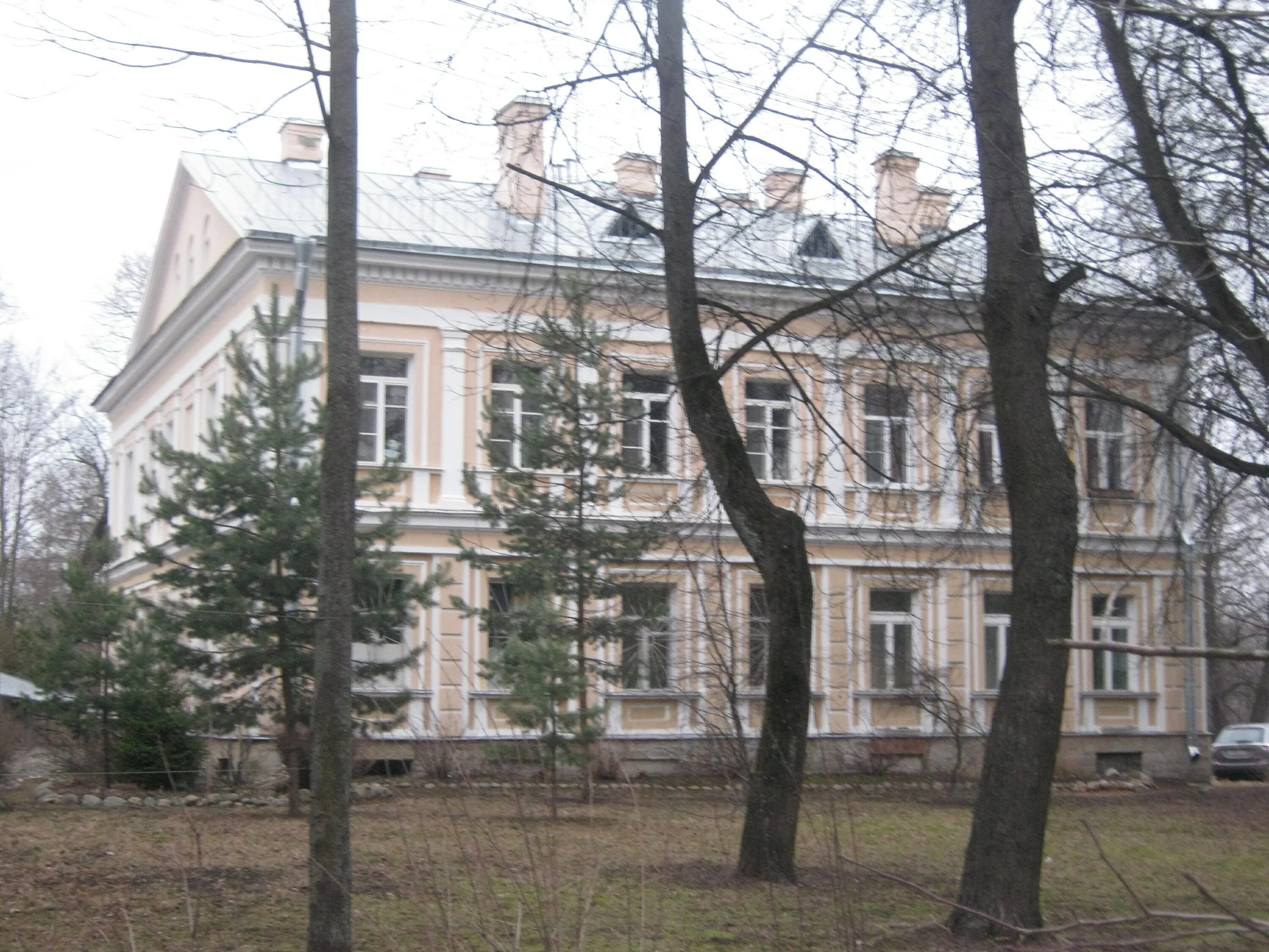 Спб пушкин октябрьский бульвар. Октябрьский бульвар 53/28 пушкин. Спб пушкин октябрьский бульвар. Здания данини в пушкине. Октябрьский бульвар пушкин д16.