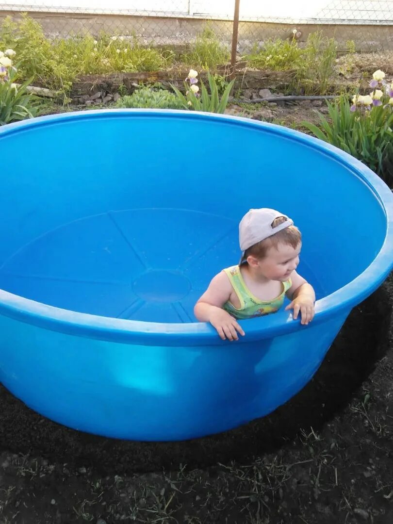 Пластиковый бассейн. Детский пластиковый бассейн. Пластиковый бассейн v3000. Бассейн на 3000 литров.