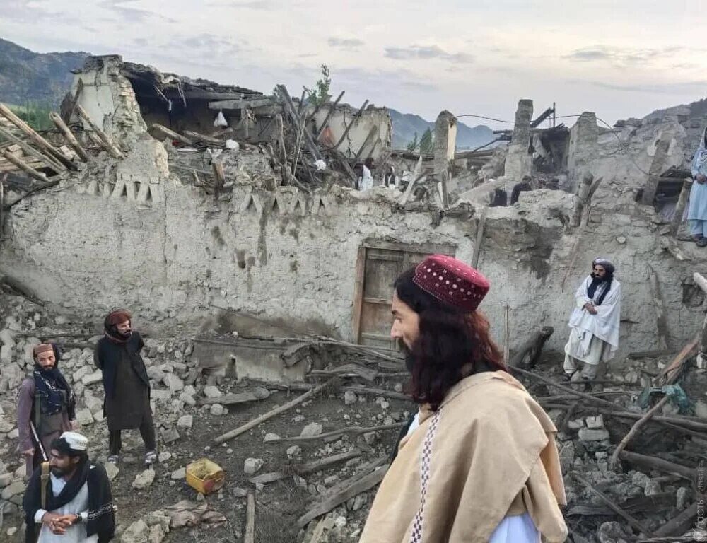 Хайнань землетрясение. Землетрясение в Афганистане 2023. Землетрясение в Армении в 1988. Землетрясение в Белуджистане.