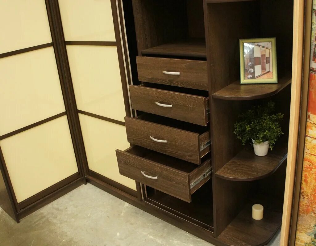 шкаф-купе в прихожую.