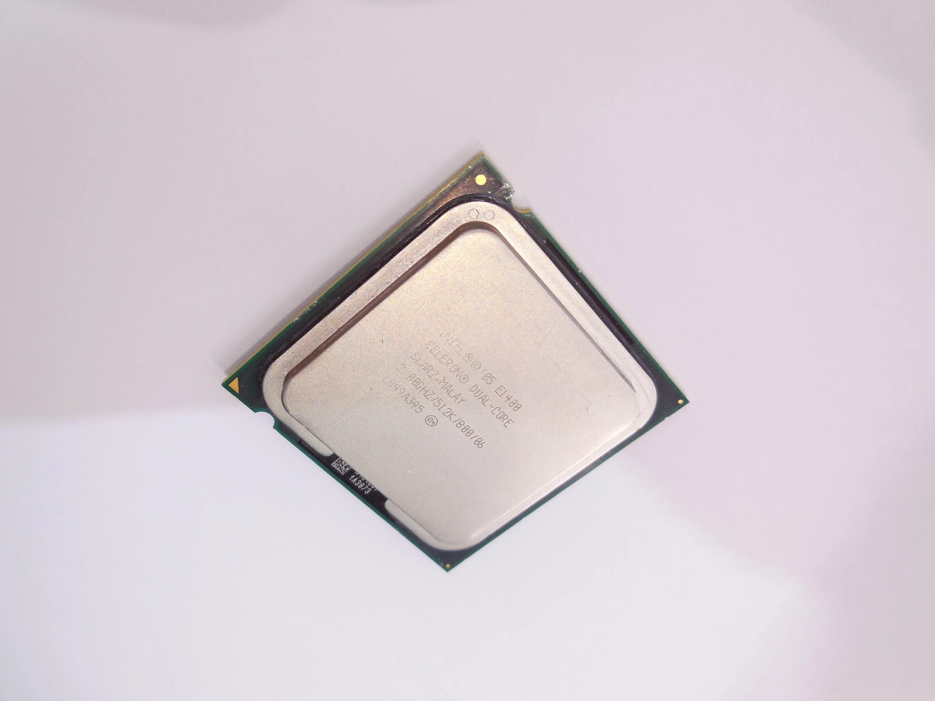Core duo e7600. Процессор intel celeron dual core e1500. процессор intel dual core e5700. процессор pentium dual core e6300. процессор intel pentium e5700 wolfdale.