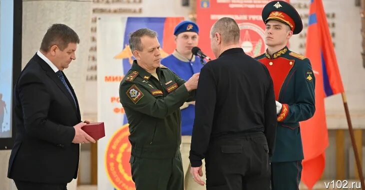 Награждение военных. Военные награды. Вручение наград. Награждение военнослужащих сво.