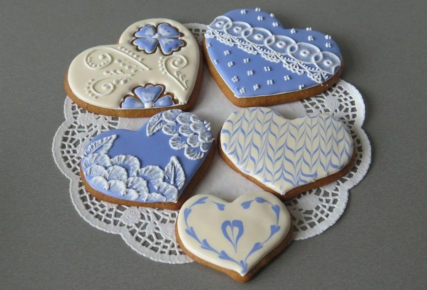 Wedding Cookies Cookie decorating, Wedding cookies, Pretty cookies