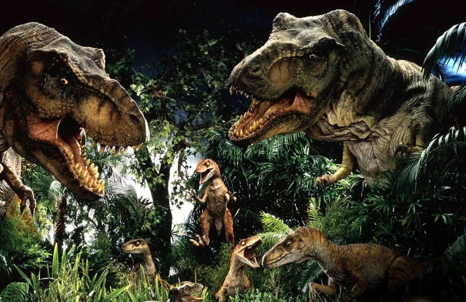 Парк Юрского периода 4. Динозавр. Красивые динозавры. Джунгли Юрского периода. Заставка динозавры