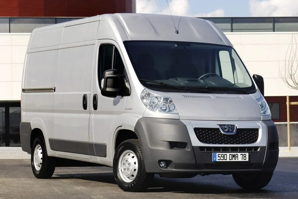 Купить пежо боксер 2. Peugeot Boxer l2h2. Peugeot Boxer 2.2. Peugeot Boxer 2006. Peugeot Boxer 1.