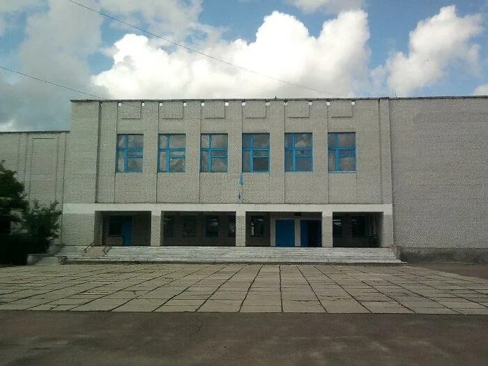 1 школа боровая. Школа новая боровая минск. Боровое школа. Школа новая боровая минск. Боровое школа.