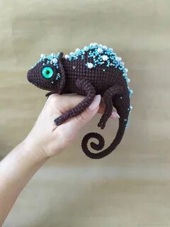 Хамелеон крючком
