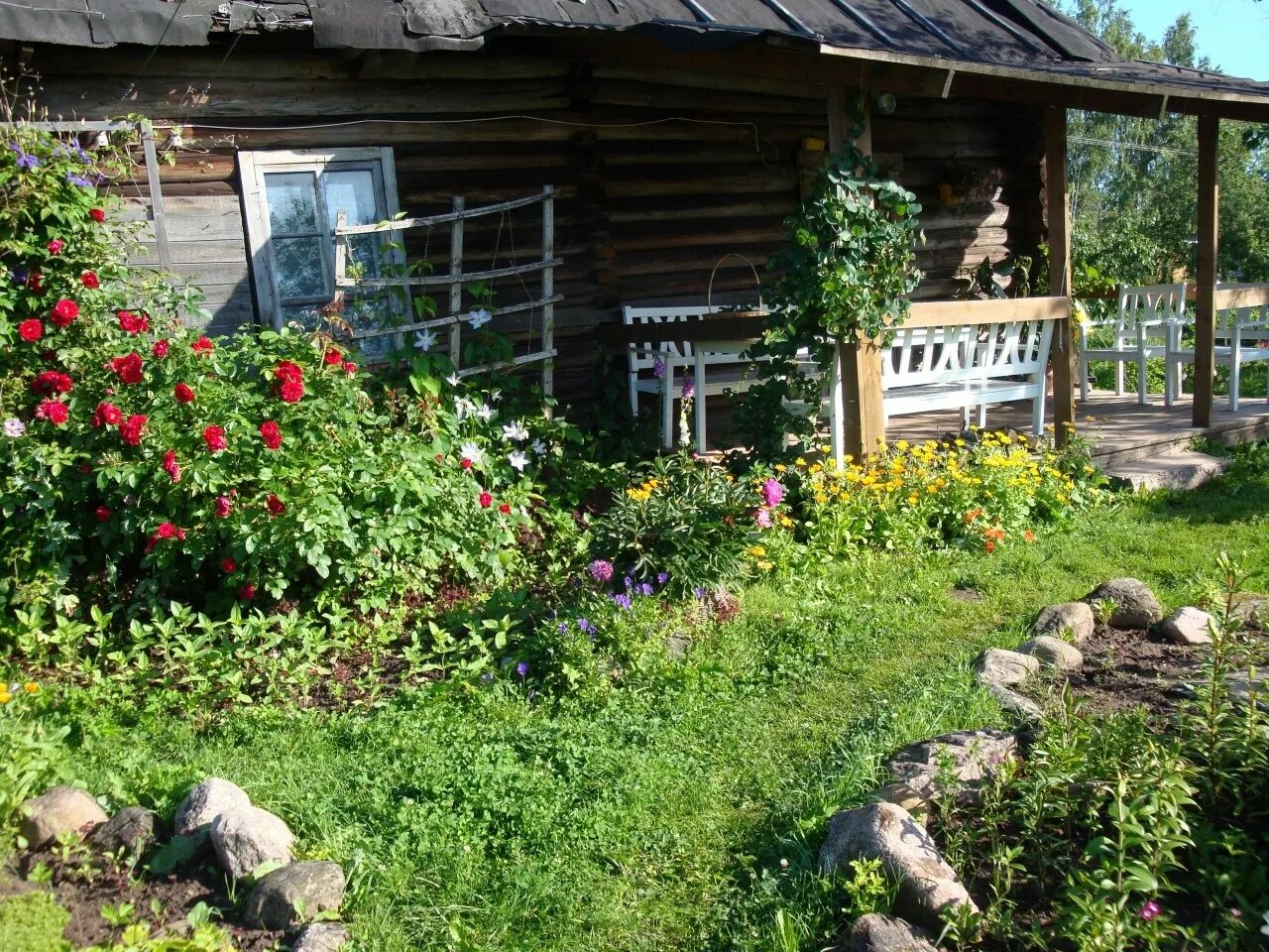 Купить дом в ленинградской области луга. Деревня саба Лужский район дом Кинчева. Лен обл Лужский район дер сабо дом Кинчева. Деревня сабо Лужского района. Кинчев саба дом деревня.