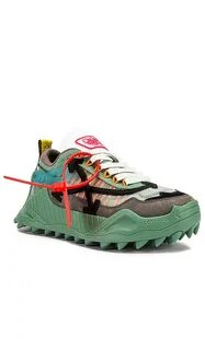 1000 shoes