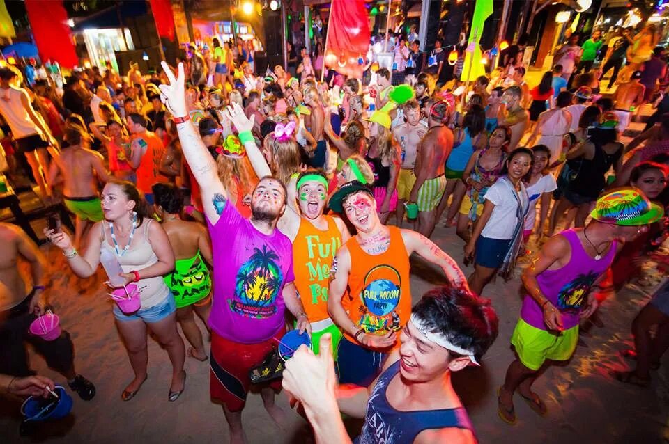 Full party. Панган full moon party. фулл мун пати. фул мун пати тайланд. koh phangan full moon party.