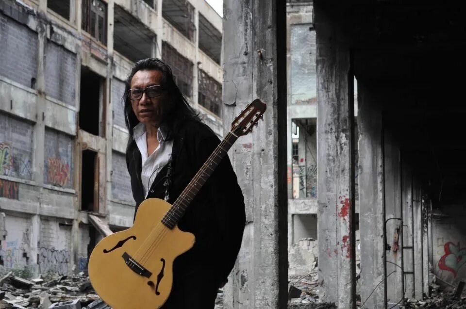 Rodriguez sugar. Сиксто родригез. sixto diaz rodriguez. родригес певец 70-х. родригез sugar man.