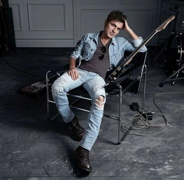 Ай кавер слушать. Энекем ай мирбек атабеков. Ай кавер слушать. Ай кавер слушать. Впечатлительные люди.