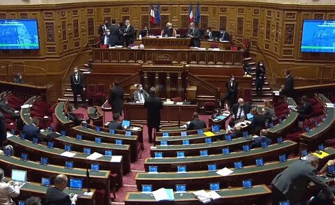 Объединение партий в парламенте