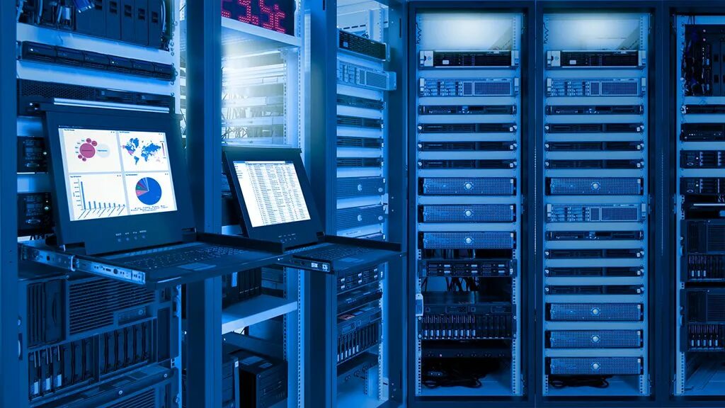 Сервера под линуксом. Linux сервер. операционная система для сервера. трафик сервер. фотография сервера для документации.