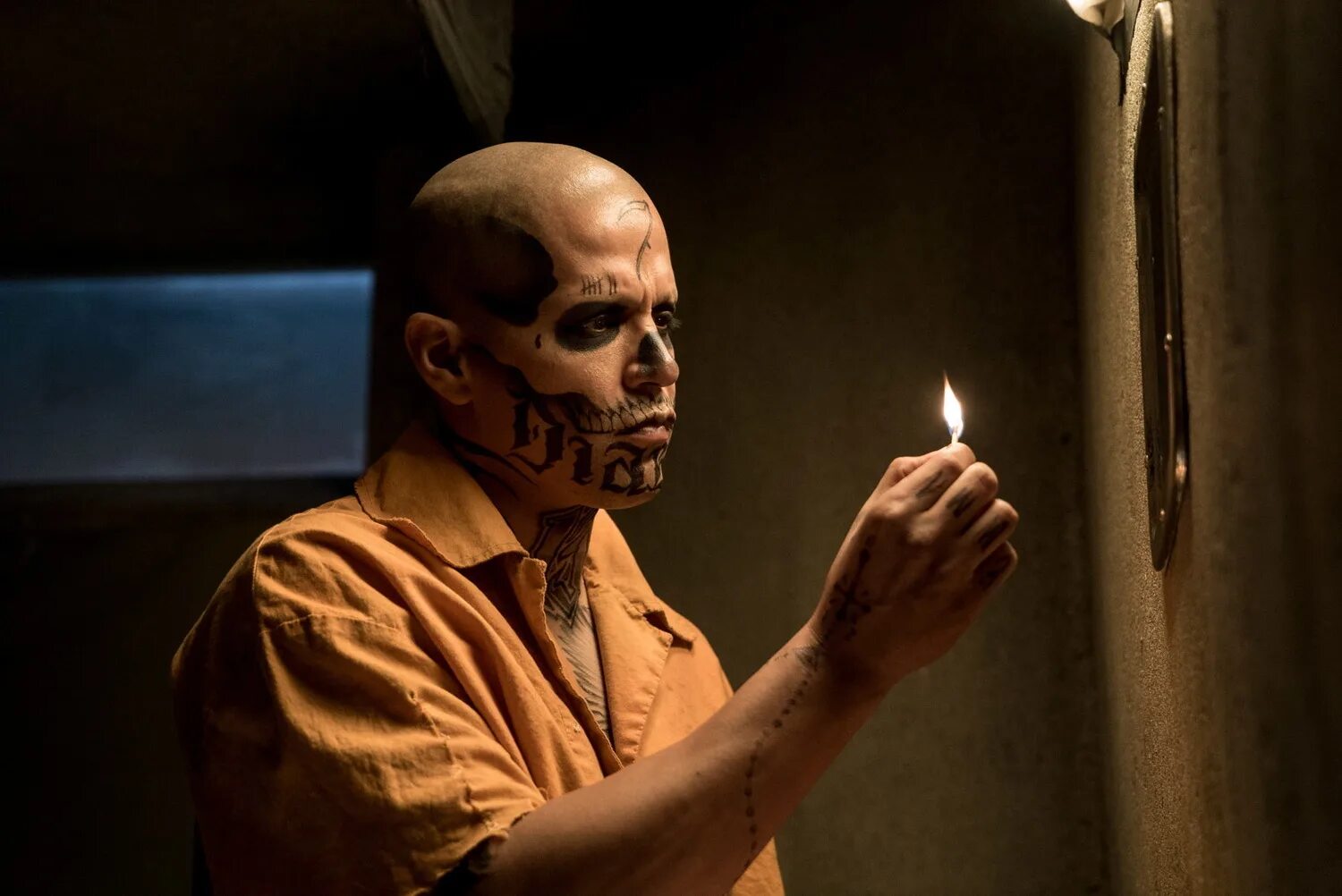 Bay kötü. Смит уилл отряд самоубийц2 самоубийц 2. Эффект бабочки 2 2006 постер. Джокер джаред лето фото. Марк уолберг в майке.