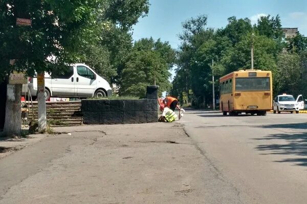 Автобус красный сулин шахты. Красный Сулин ГРЭС. Н-ГРЭС красный Сулин. Г . красный Сулин ул. Сулинская. Красный Сулин 50 лет октября.