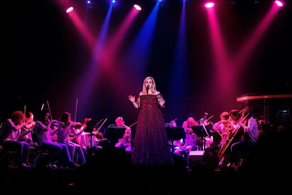 Pink floyd концерт 2022. Концерт симфония rammstein. Москвариум на вднх морская симфония. Symphony show. Symphony show.