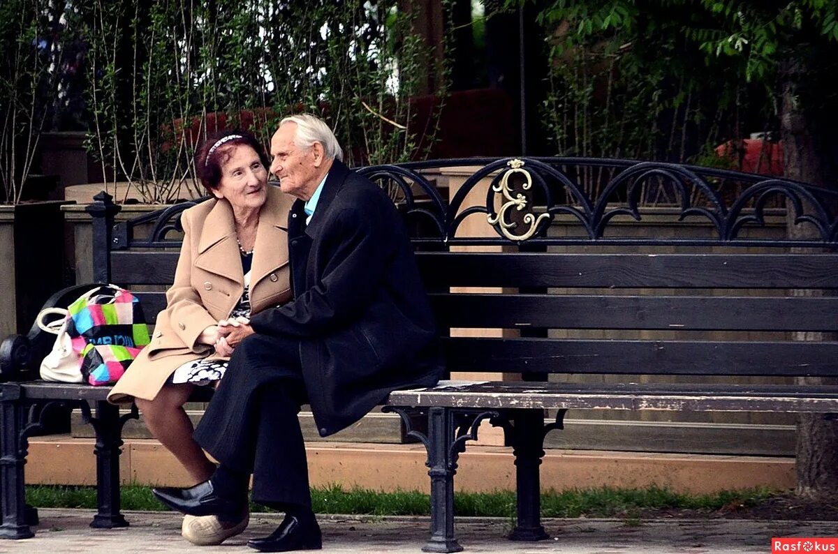 Возраст любви сериал кадры. Любовь без возраста. Возраст любви. Любви все возрасты. 8 возрастов любви.