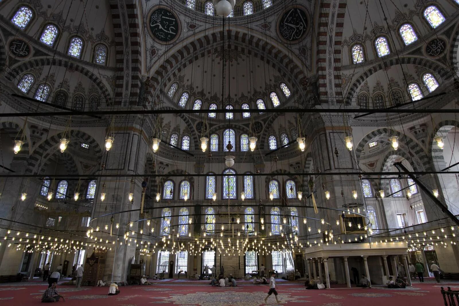 Мечеть завоевателя Стамбул. Мечеть Мехмеда завоевателя.