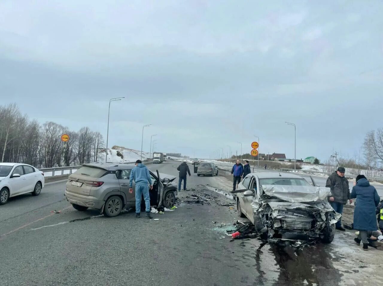 Татарстан новости на сегодня происшествия. ДТП В Татарстане сегодня на трассе м7. Авария в Татарстане на м 7 вчера. Дорожно-транспортные происшествия Казань. Авария трасса м7 Казань.