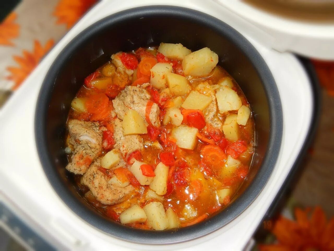 Рецепт рагу в мультиварке с мясом. Индейка с овощами в мультиварке. тушёные овощи в мультиварке. индейка тушеная с овощами в мультиварке. индейка с картошкой в мультиварке.