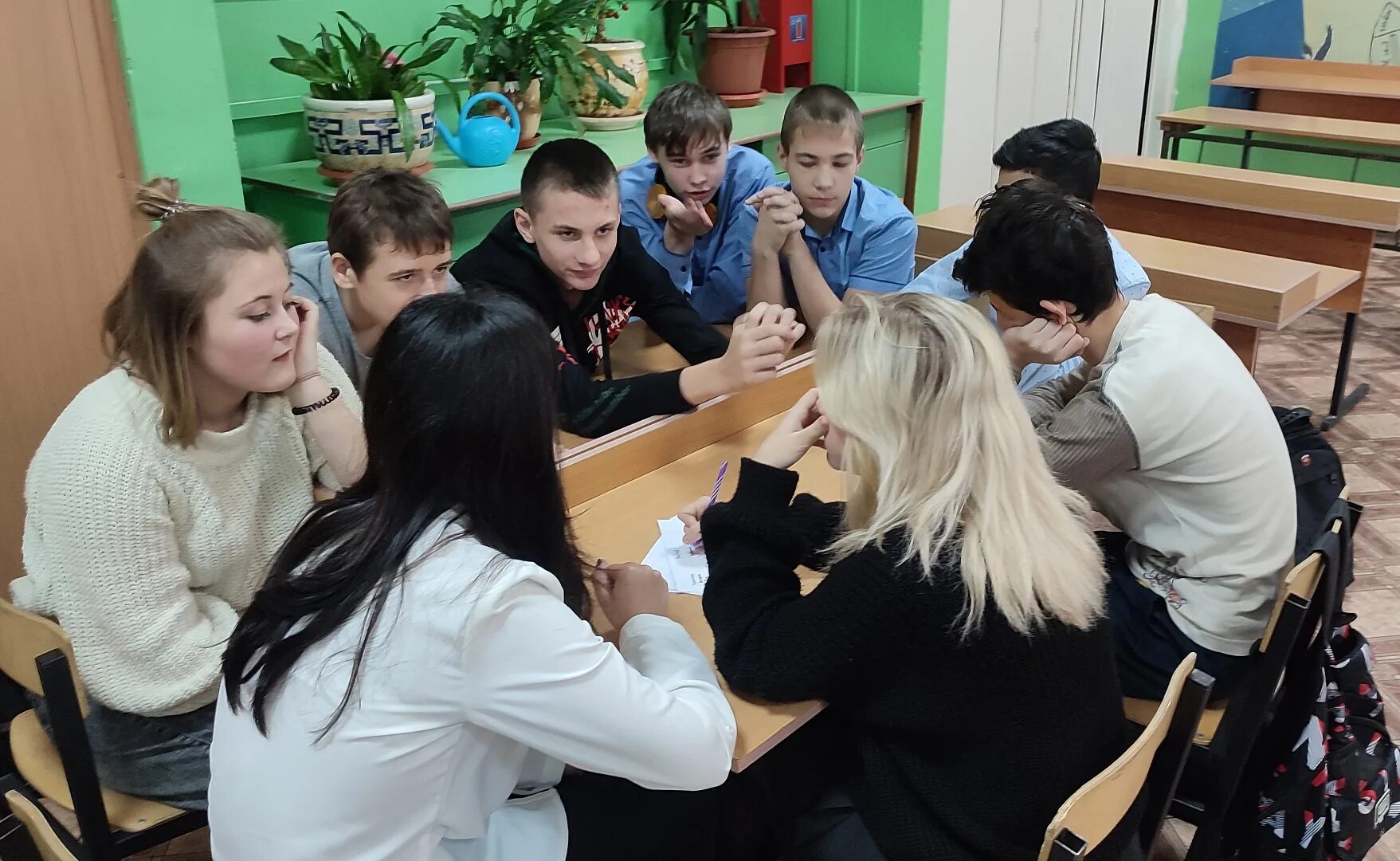 Игры для старшеклассников в школе. Квиз в школе. квиз для старшеклассников. цыбинская школа. квиз школьники.