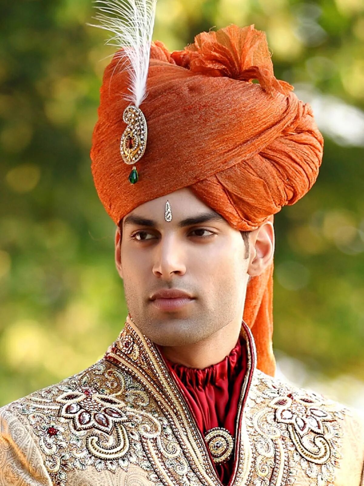 Что у турков означает. Пакистанский тюрбан. Ободок чалма 2020. Национальная одежда Индии мужская тюрбан. Головной убор Султана тюрбан.