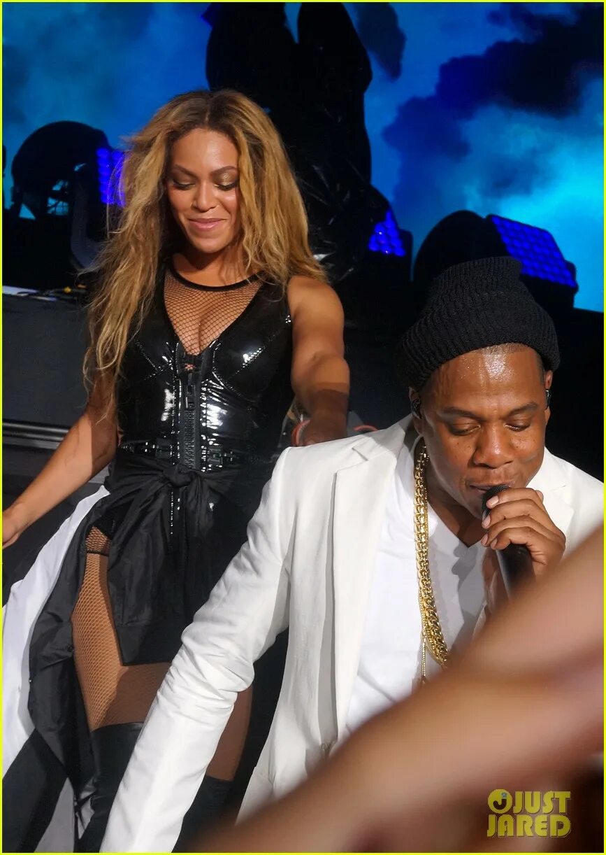 Бейонсе и канье уэст. Beyonce jay z песни. Бейонсе и джей зи. Beyonce jay z photoshoot. Бейонсе и джей зи в молодости.