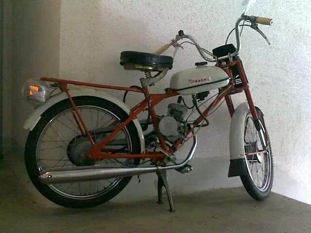 рига 13. рига 13 какие. мопед ссср рига 13. мопед рига 13. Riga 13 мопед.