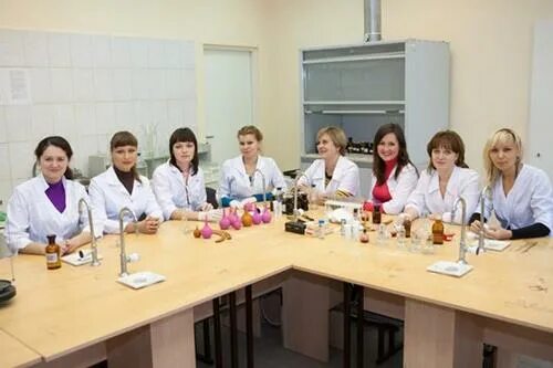 Деканат фармацевтического факультета. Фото фармацевтического факультета воронеж. Деканат факультет кафедра. Фото фармацевтического факультета воронеж. Фармацевтический факультет.