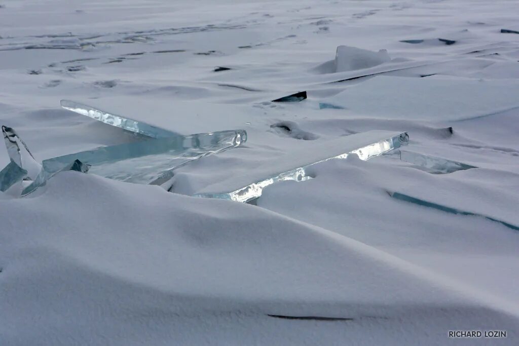 Лед байкала 2023. Байкал зимой лед. Baikal ice trail 2024. Байкал подо льдом. Озеро байкал зимой подо льдом.