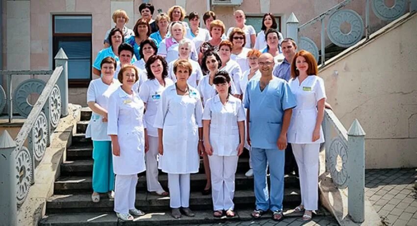 Мини-гостиница медик. Санаторий медик. Тоннельная 19 сочи. Санаторий центросоюз белокуриха врачи. Санаторий вешенский врачи.