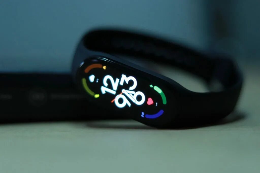 Mi smart band 6. Настройки браслета xiaomi band 4. Мифит браслет 7. Настройки браслета xiaomi band 4. Smart band м4 зарядка.