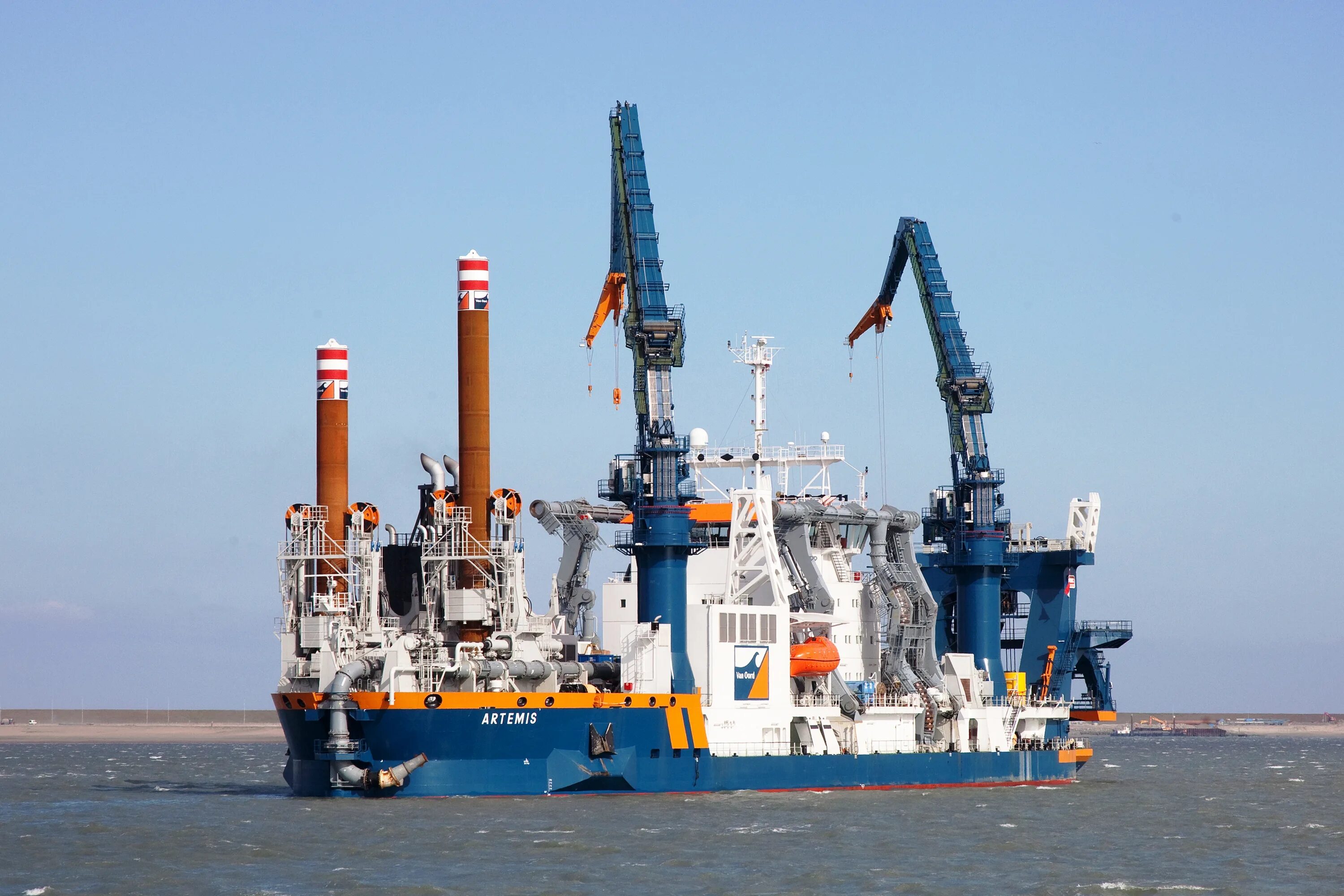 Архитектор компьютер. Мульти-инжиниринг. Reverse engineering malware. Ana (all nippon airways) лого. Робототехника баннер.