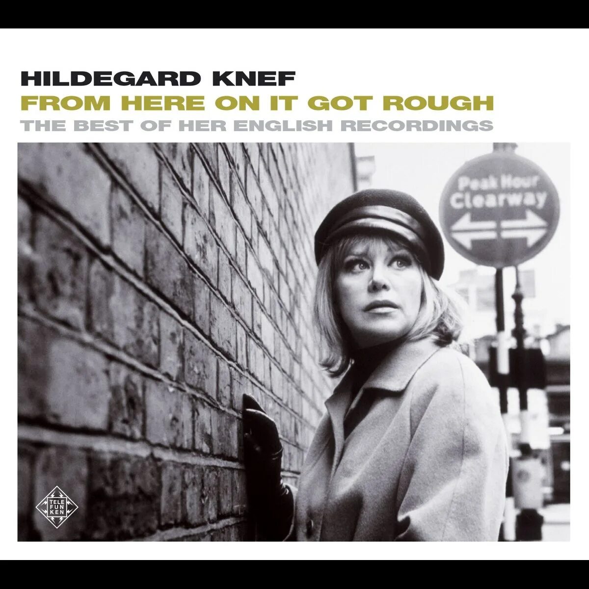 She can english well. Хильдегард Кнеф. Hildegard Knef Christina. Hildegard Knef в молодости. Hildegard Knef с дочерью.