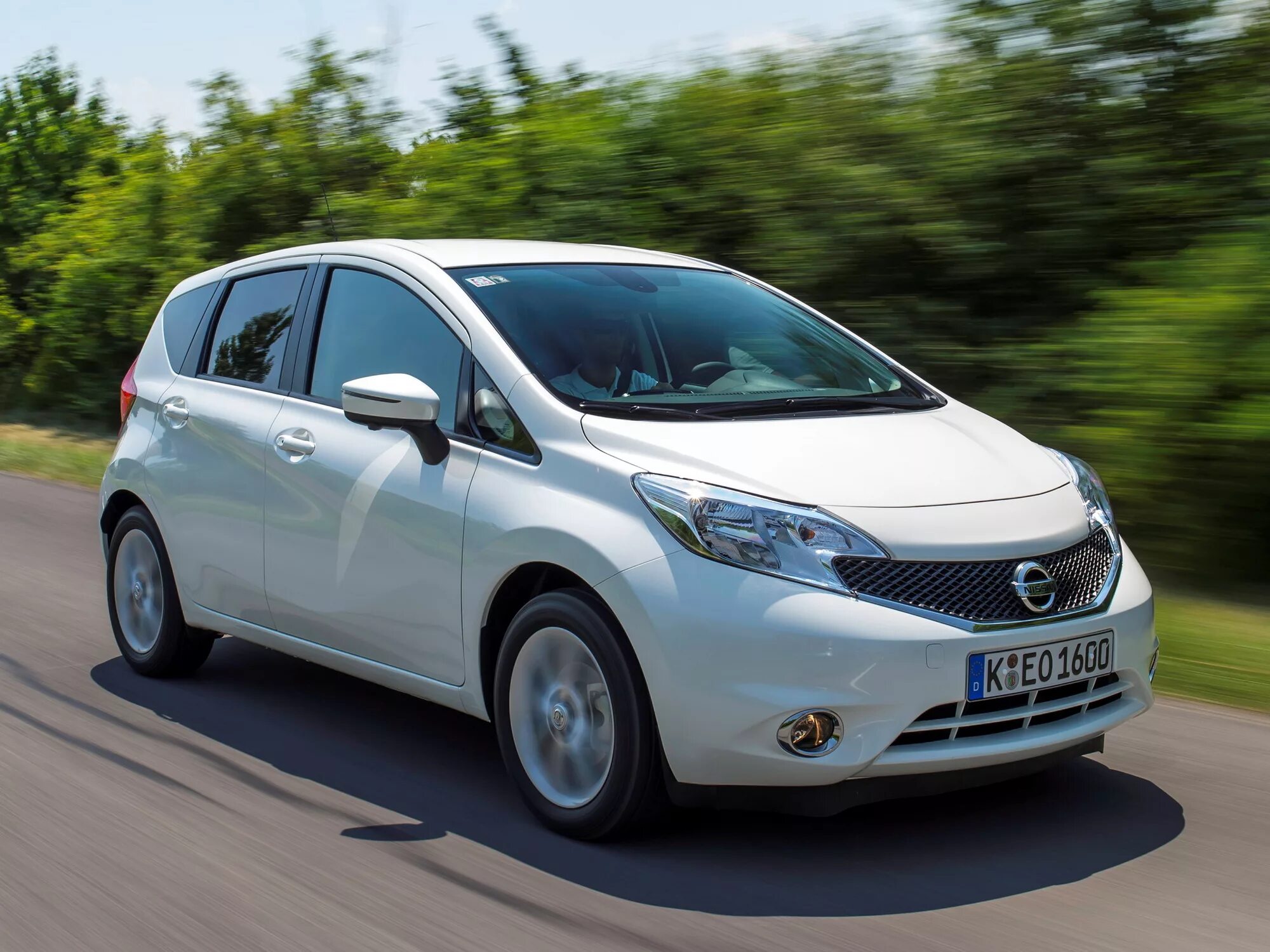 Ниссан ноут технические. Ниссан ноут e12. Nissan Note II (e12). Ниссан ноут е12 2019. Nissan Note 12 кузов.