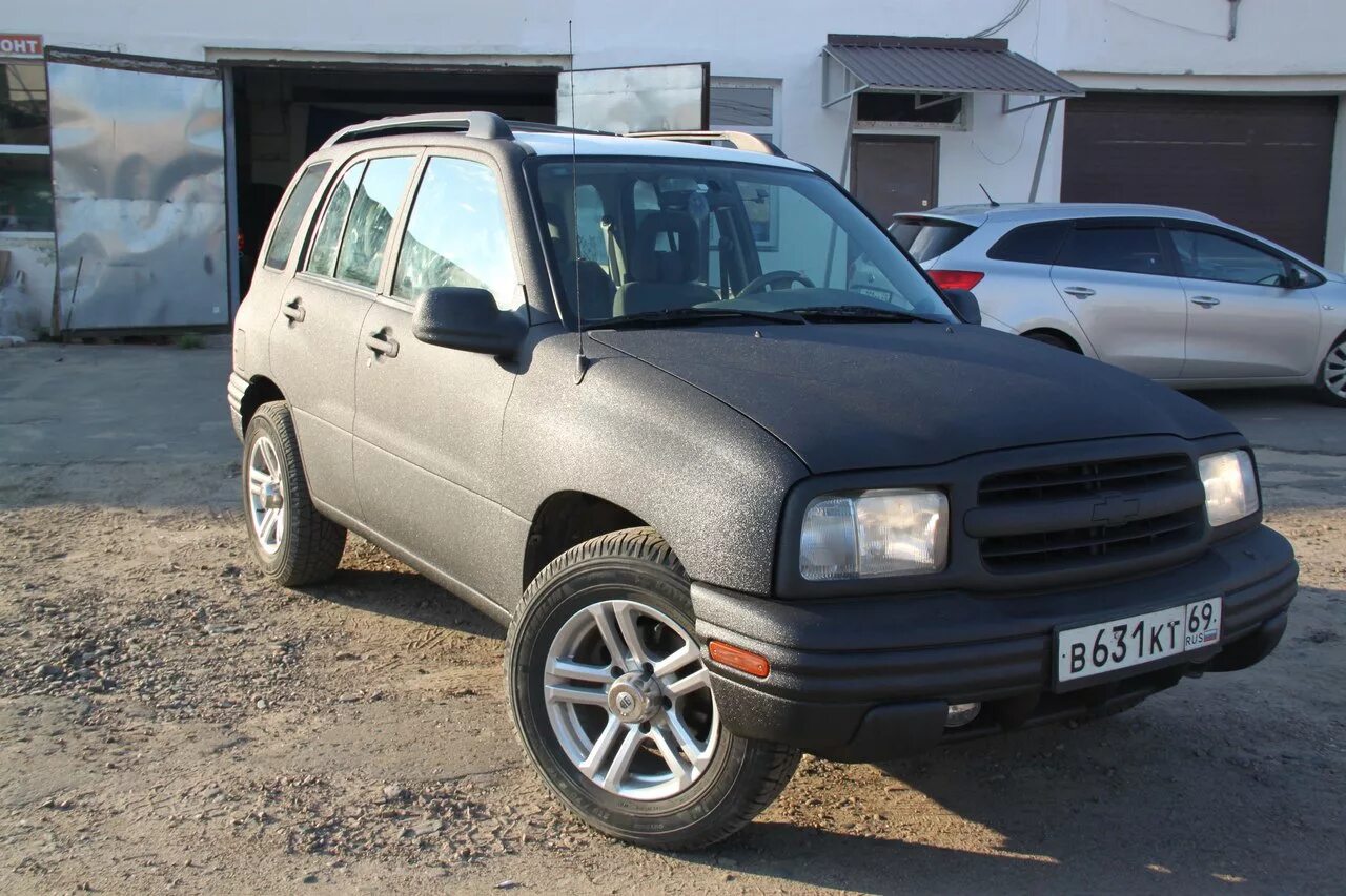 Track 2000. Шевроле трекер 2000. Chevrolet Tracker (1998). Шевроле трекер 2. Chevrolet Tracker 2003.