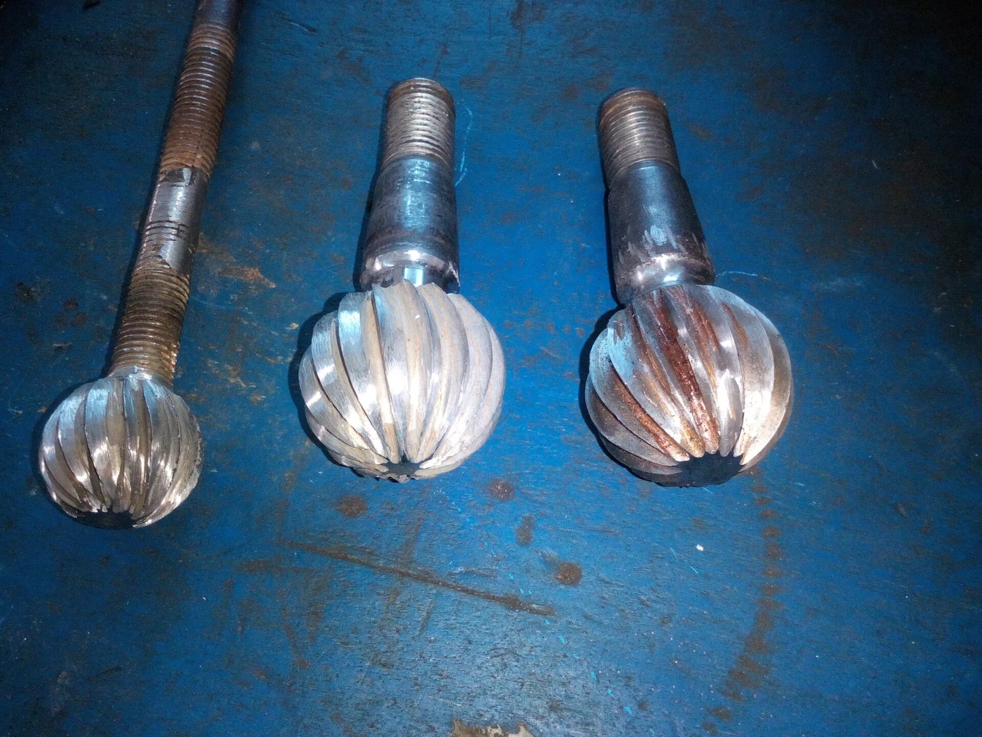 Твердосплавные шаровые фрезы 23 мм. Фрезы для расточки гбц ваз. Сферические шаровые фрезы 30 мм 31мм. Фрезы для гбц. Набор фрез для расточки гбц ваз.