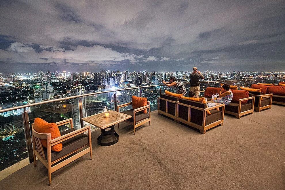 Скай бар самара. Скайбар. чунцин 47 sky bar. филион sky bar. skybar 747 rooftop.