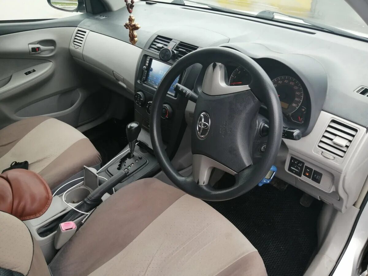 Дром ру королла. Toyota Axio 2007. Toyota Corolla Axio 2007. Тойота Королла Аксио 2007. Toyota Axio 2007 салон.