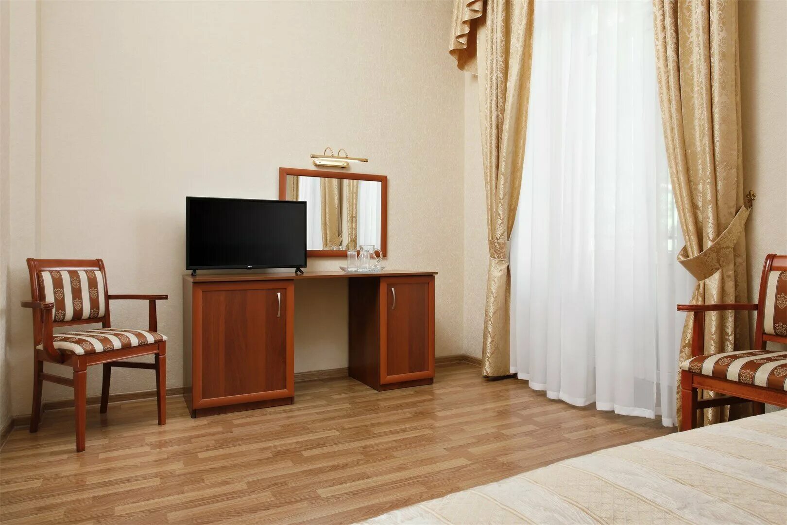 амакс шахтер ессентуки. санаторий шахтер номера. корпус европейский санаторий шахтер. санаторий "амакс шахтёр", ессентуки фото. санаторий амакс шахтер ессентуки.