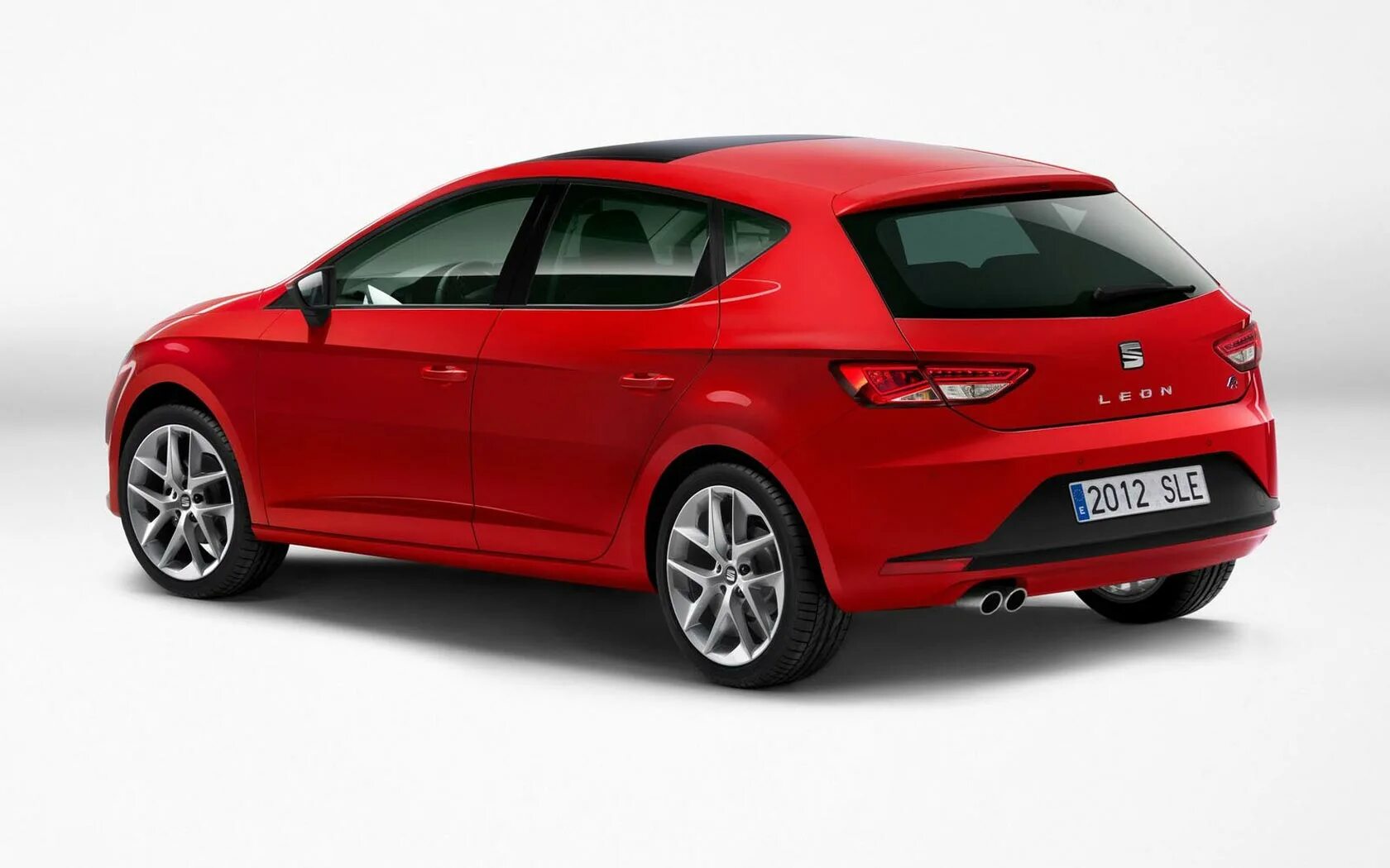 Сиат авто. Seat Leon 2013. Seat Leon 2021.