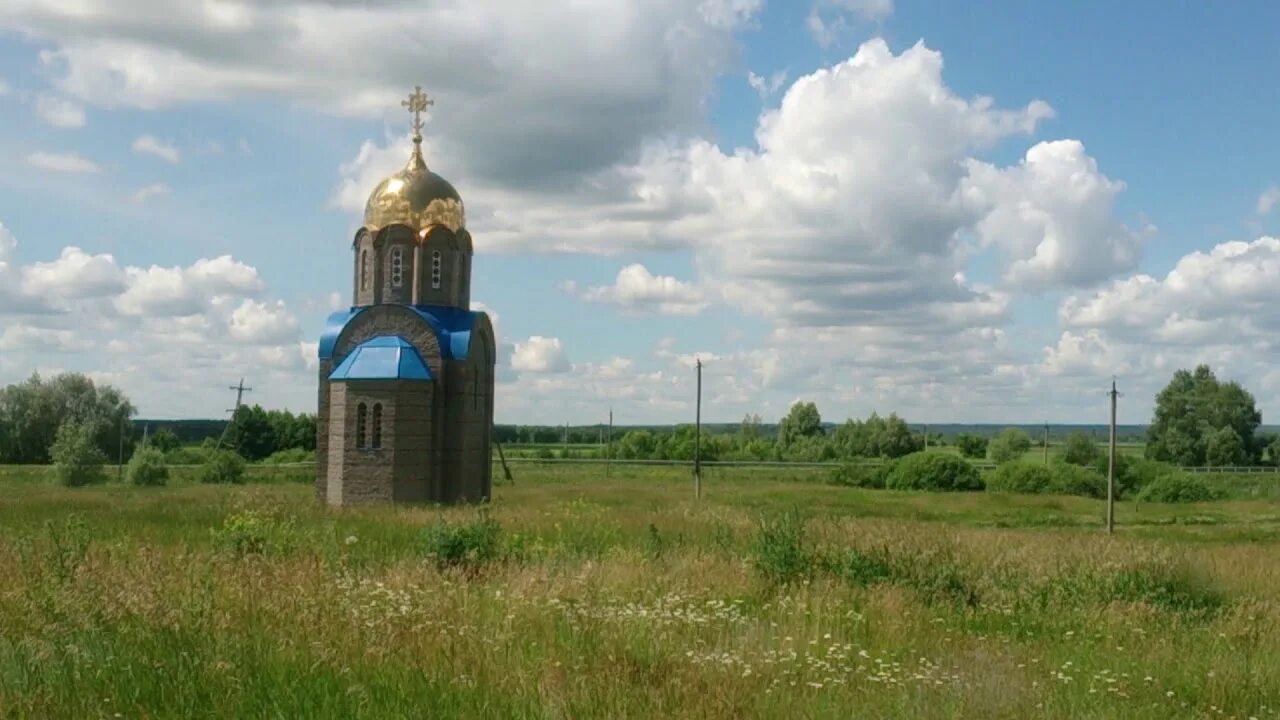 Семеновка самарская область. Село Съезжее Самарская область. Село Съезжее Богатовский район Самарская область. Озеро святое Съезжее. Озеро Съезжее Самарская область.