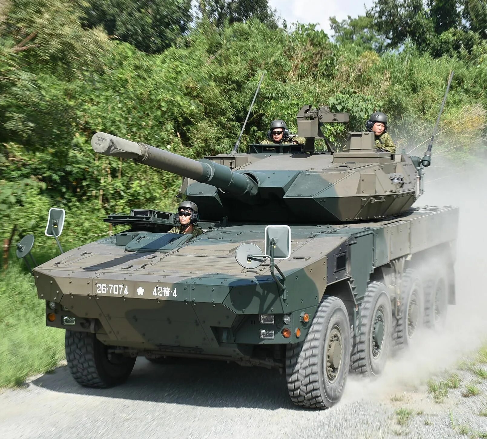 Колесный танк (maneuver Combat vehicle) MCV (Япония). Type 16 MCV. Колесный танк Type 16. JGSDF Type 89 IFV.